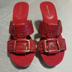 Nine West red wedges